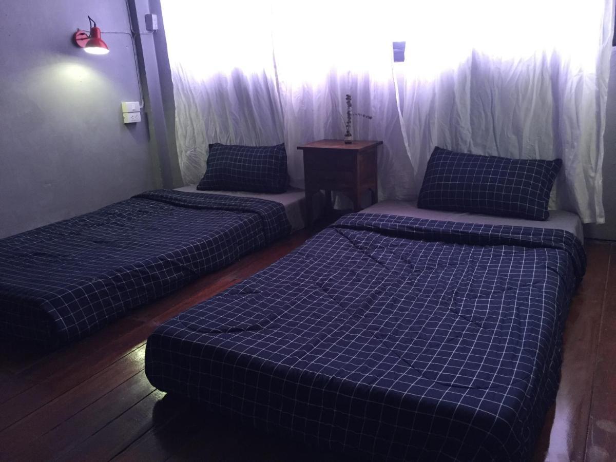 Hong Hostel Банкок Екстериор снимка